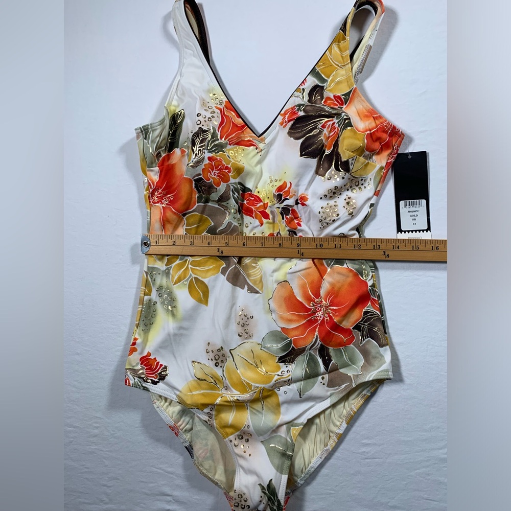 Floral One-Piece Swimsuit - Picture 4 of 11